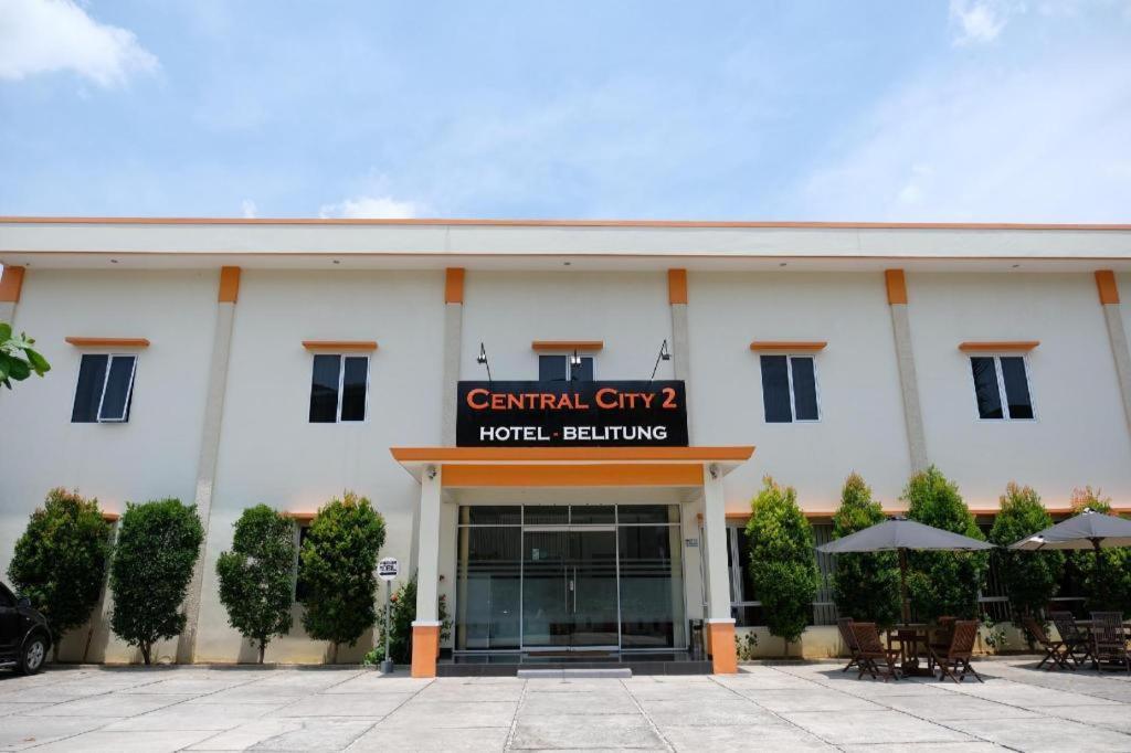 Oyo 1616 Hotel Central City 2 Tanjung Pandan Eksteriør bilde