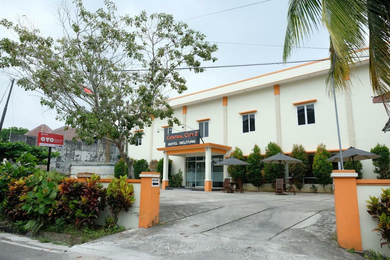 Oyo 1616 Hotel Central City 2 Tanjung Pandan Eksteriør bilde