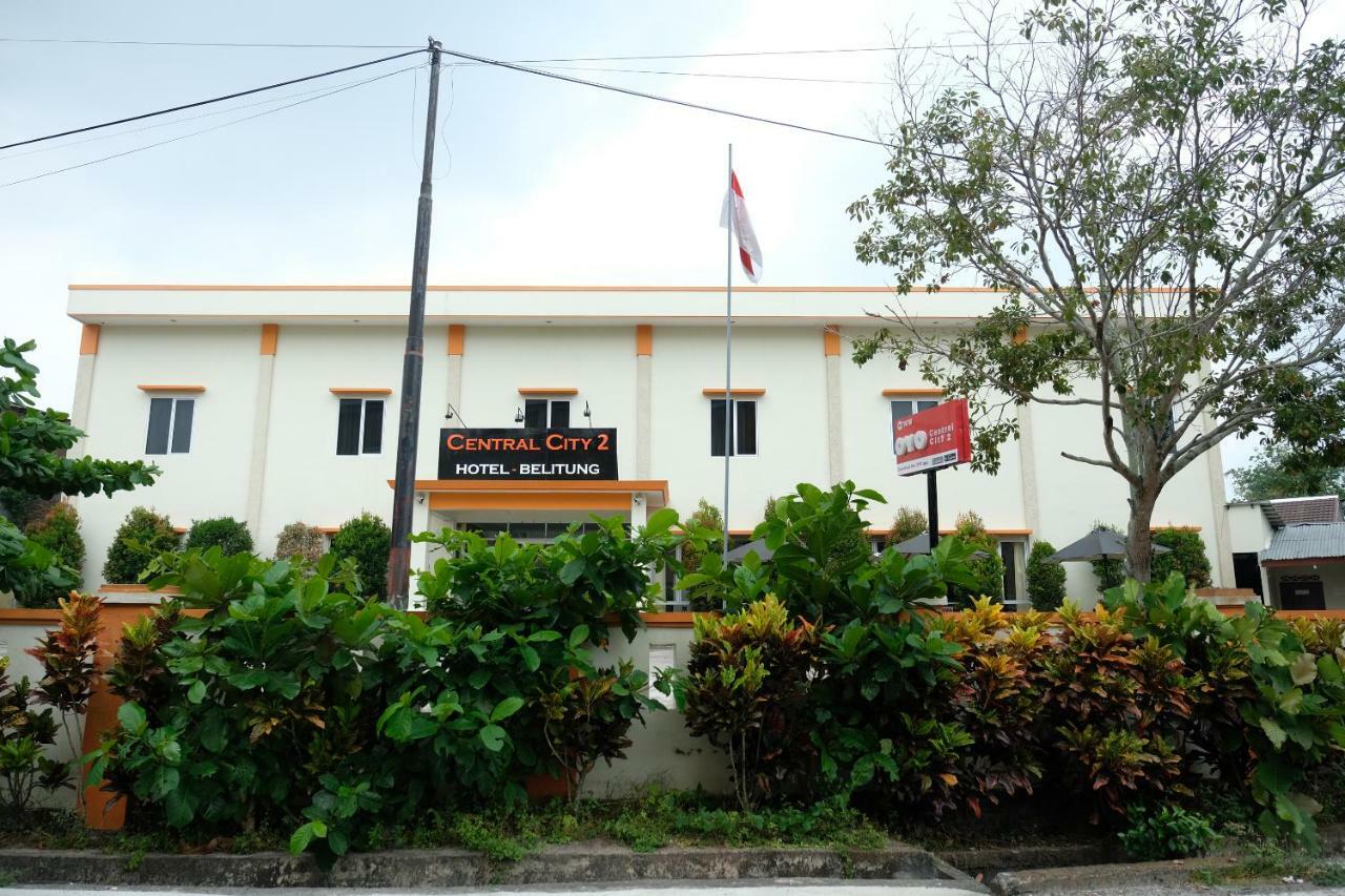Oyo 1616 Hotel Central City 2 Tanjung Pandan Eksteriør bilde